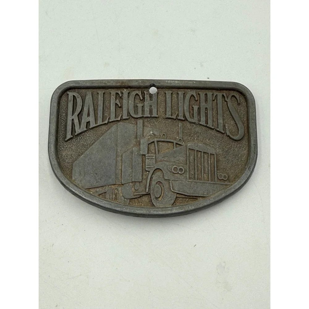 Vintage‎ Raleigh Lights Semi Truck Belt Buckle Promo Cast Metal Silver